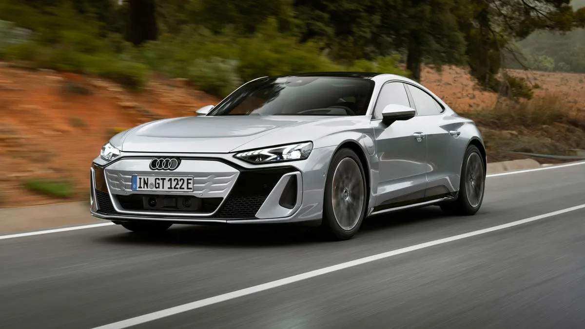 2025 Audi S e-tron GT (Leather)