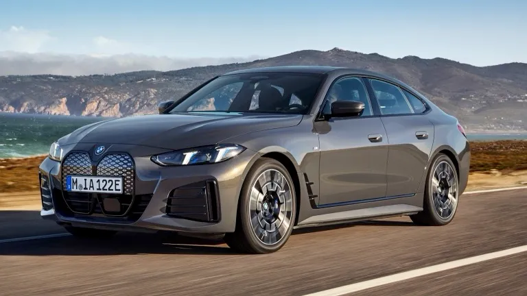 2025 BMW i4 xDrive40