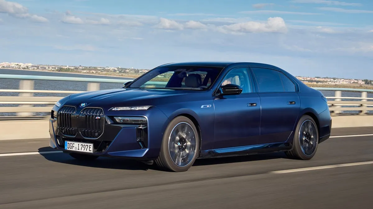 2025 BMW i7 eDrive50