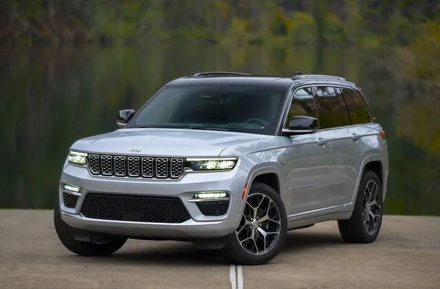2025 Jeep Grand Cherokee 4xe Limited